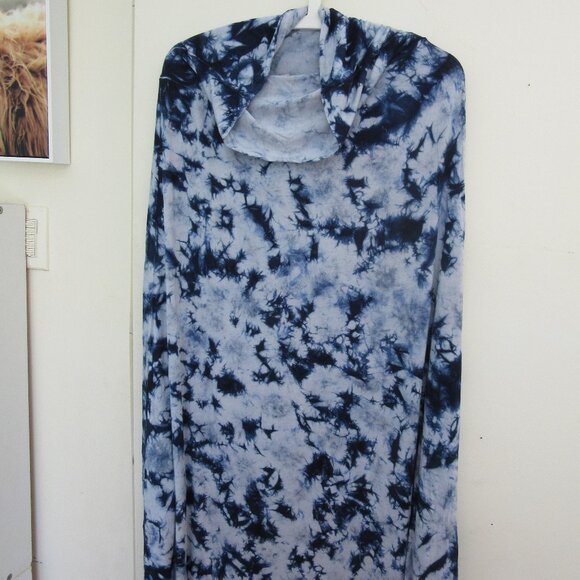 Philosophy Maxi Dress - Strapless - Soft Comfy - Tie Dye Pattern (Blue White) - Picture 4 of 7
